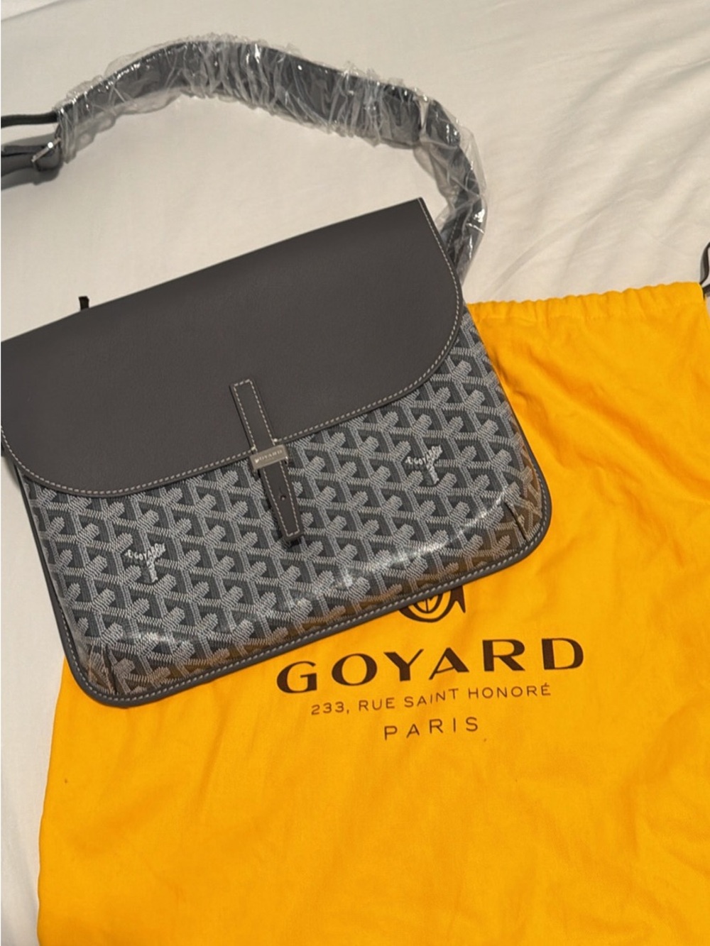 Goyard Gray Chevron Pattern Messenger Bag with Dark Gray Flap